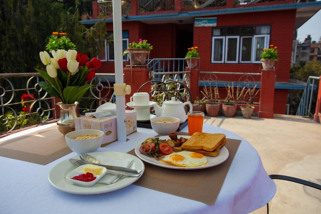 Hotel Blue Horizon Катманду Экстерьер фото